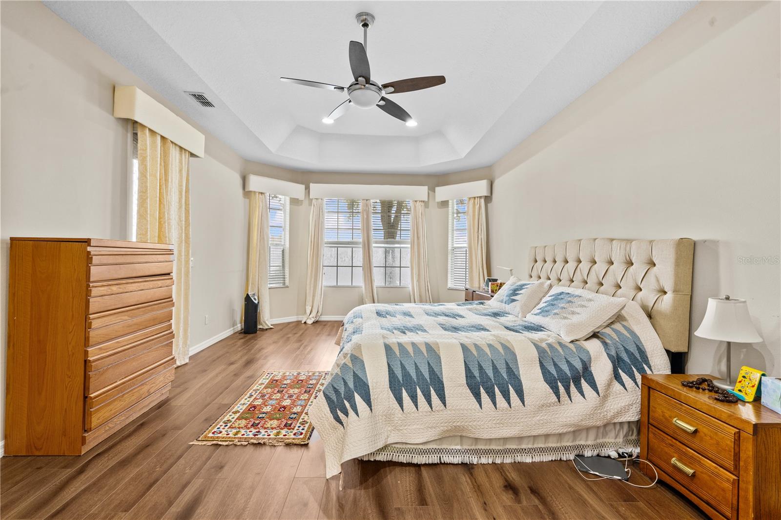 Image 14 of 46 For 8804 Warwick Shore Xing  X