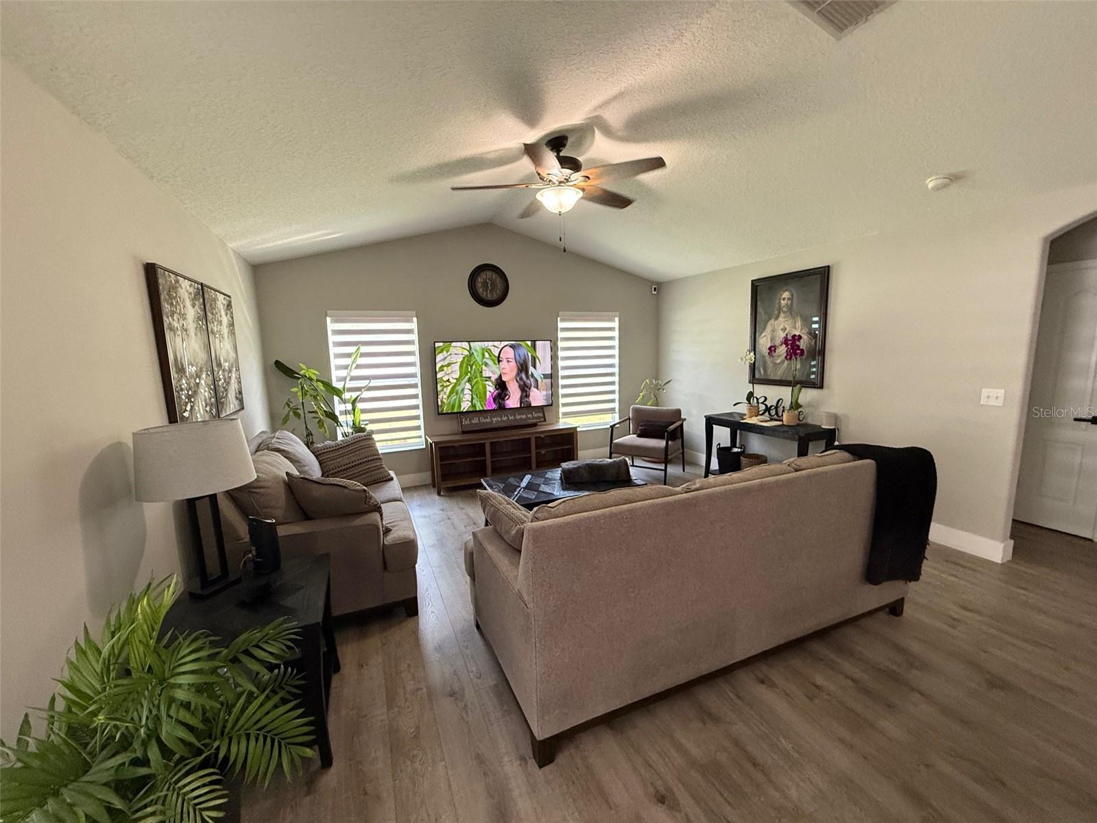 Image 3 of 18 For 219 Compass Rose Drive