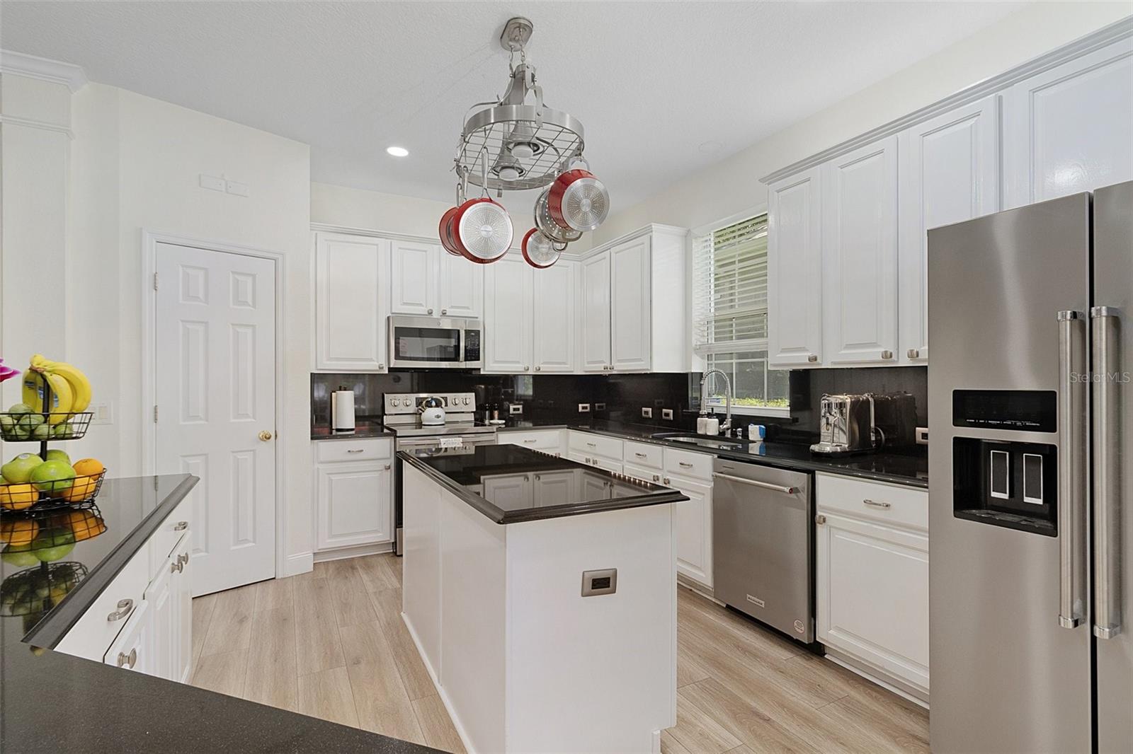 Image 31 of 100 For 8363 Bowden Way