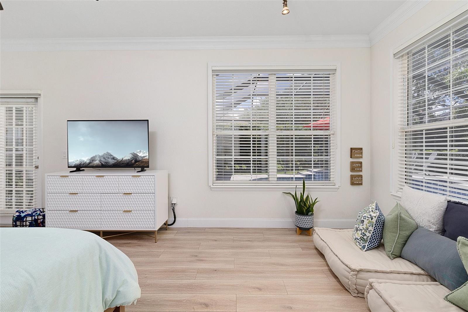 Image 53 of 100 For 8363 Bowden Way