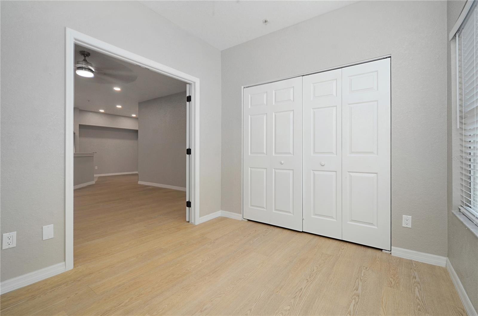 Image 13 of 28 For 826 Camargo Way 201