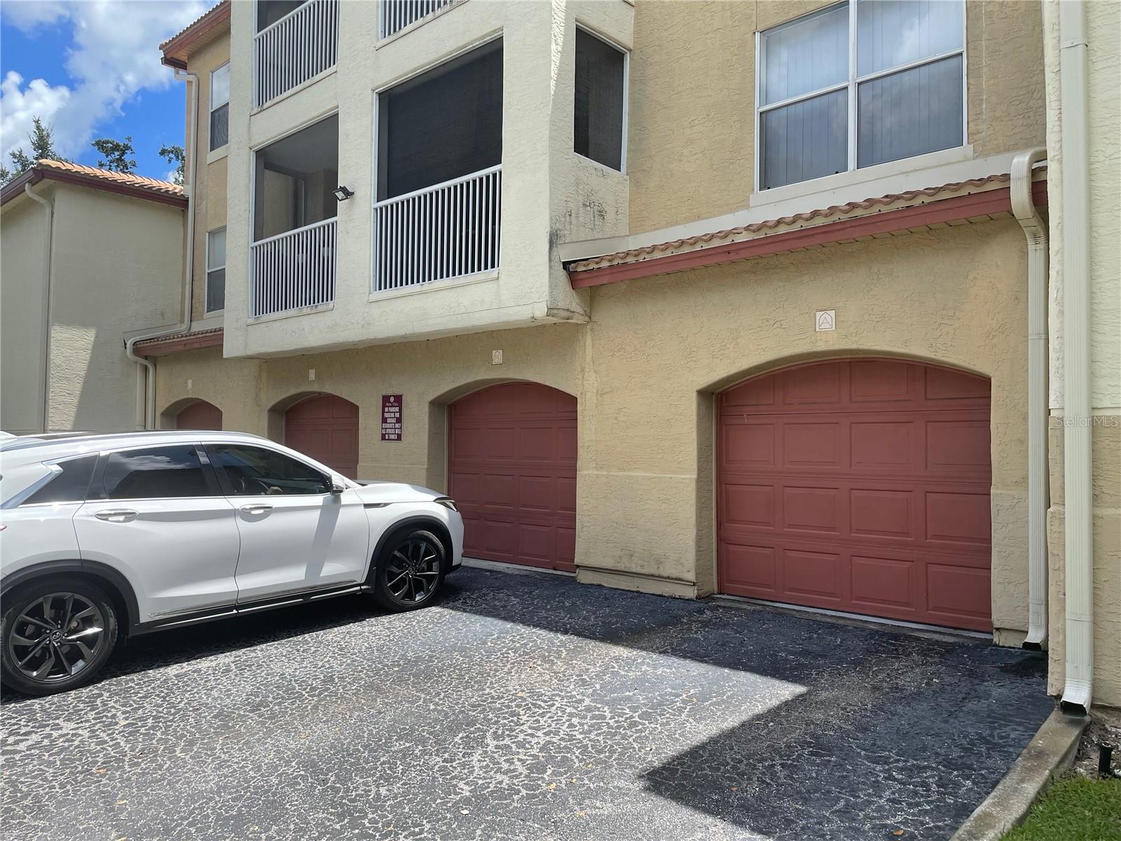 Image 18 of 28 For 826 Camargo Way 201
