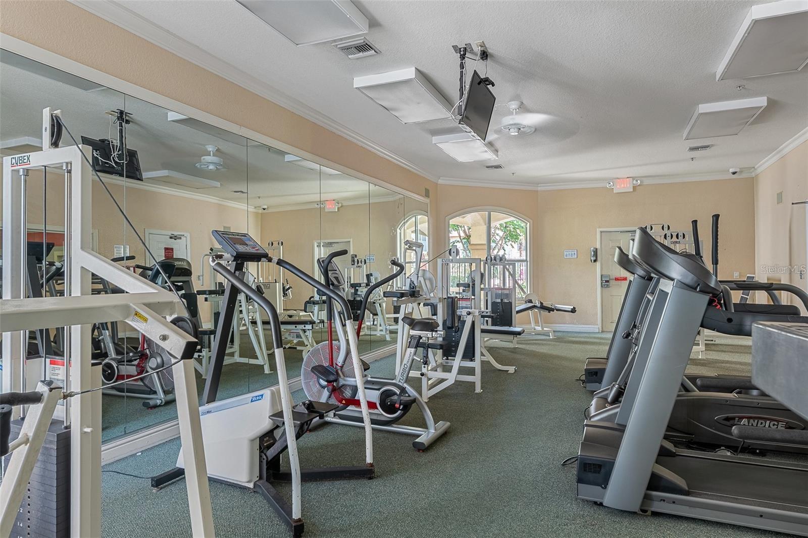 Image 24 of 28 For 826 Camargo Way 201