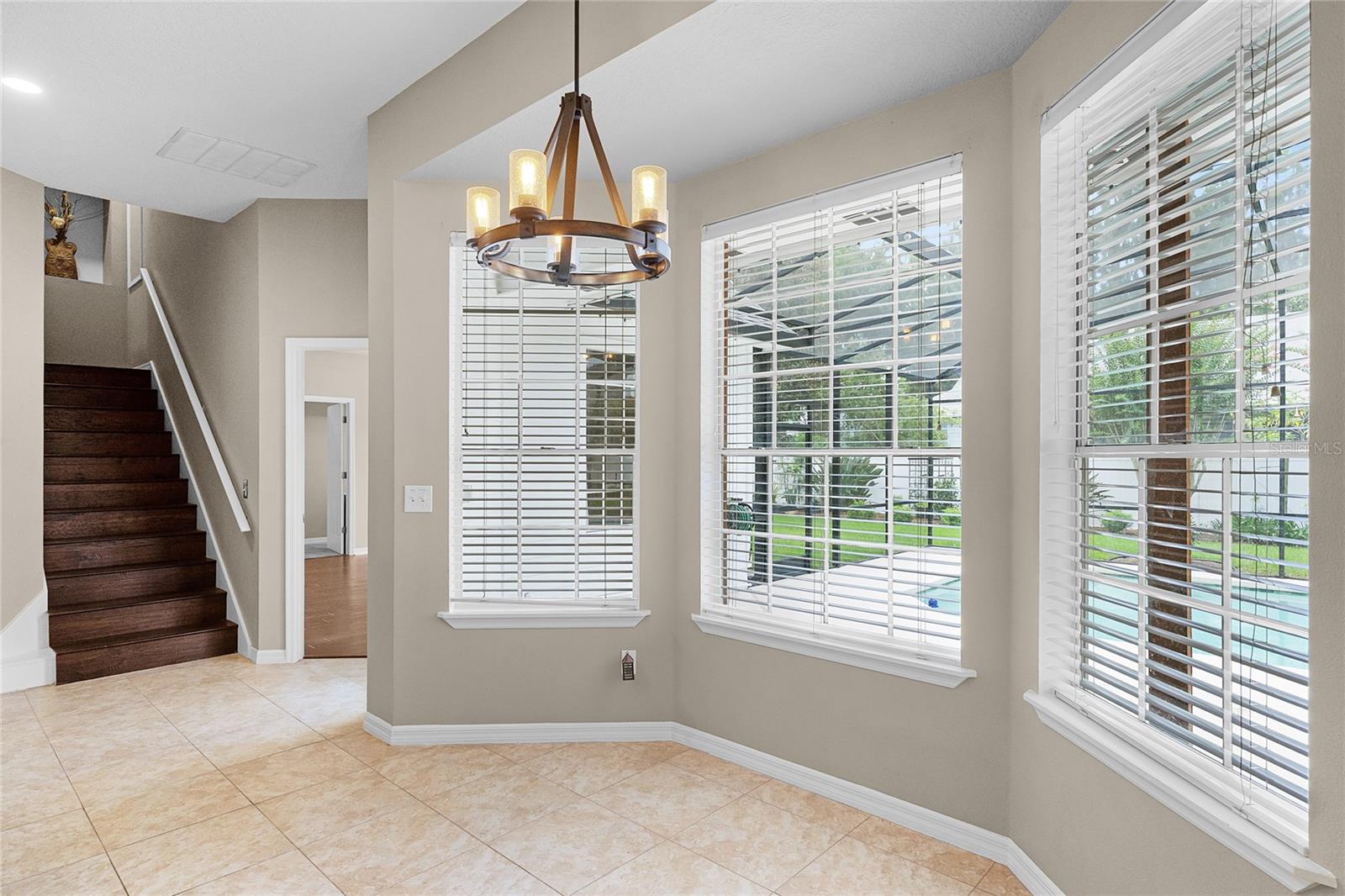 Image 20 of 73 For 403 Courtlea Creek Drive