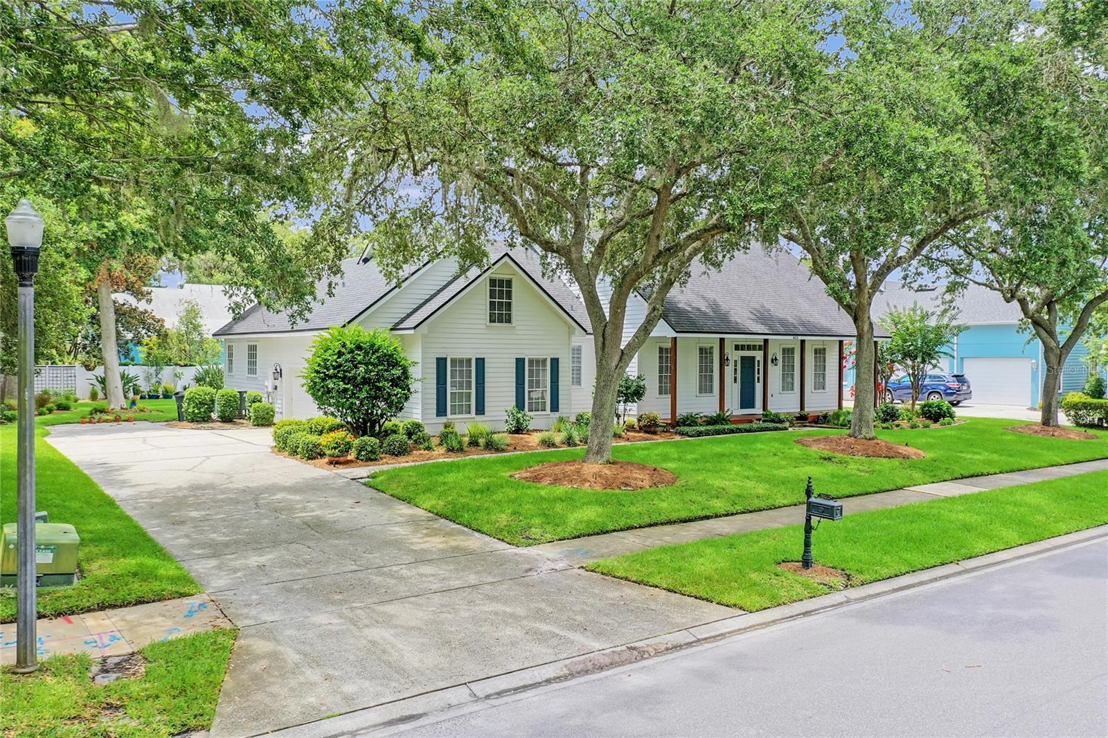 Image 3 of 73 For 403 Courtlea Creek Drive