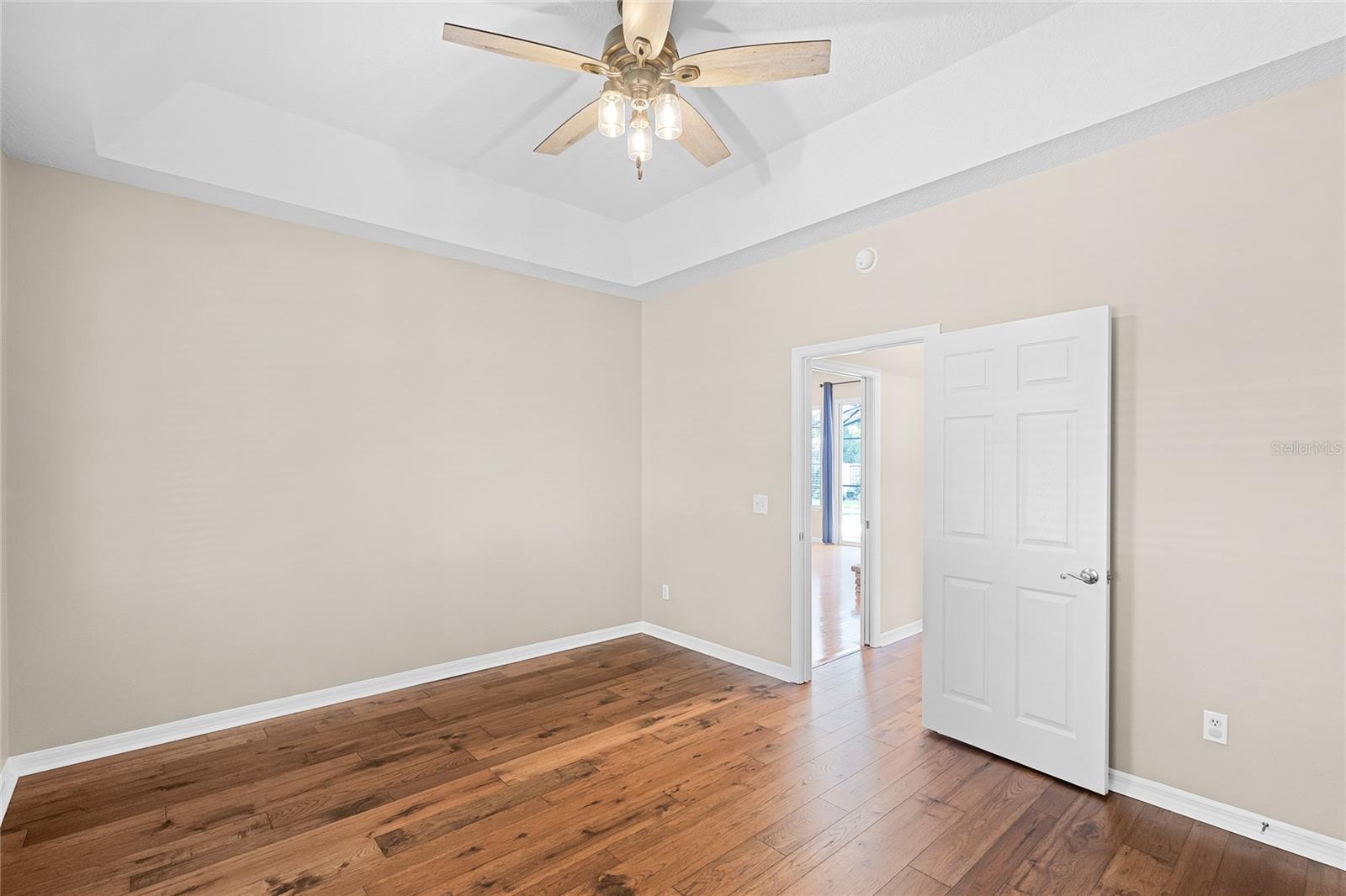 Image 35 of 73 For 403 Courtlea Creek Drive