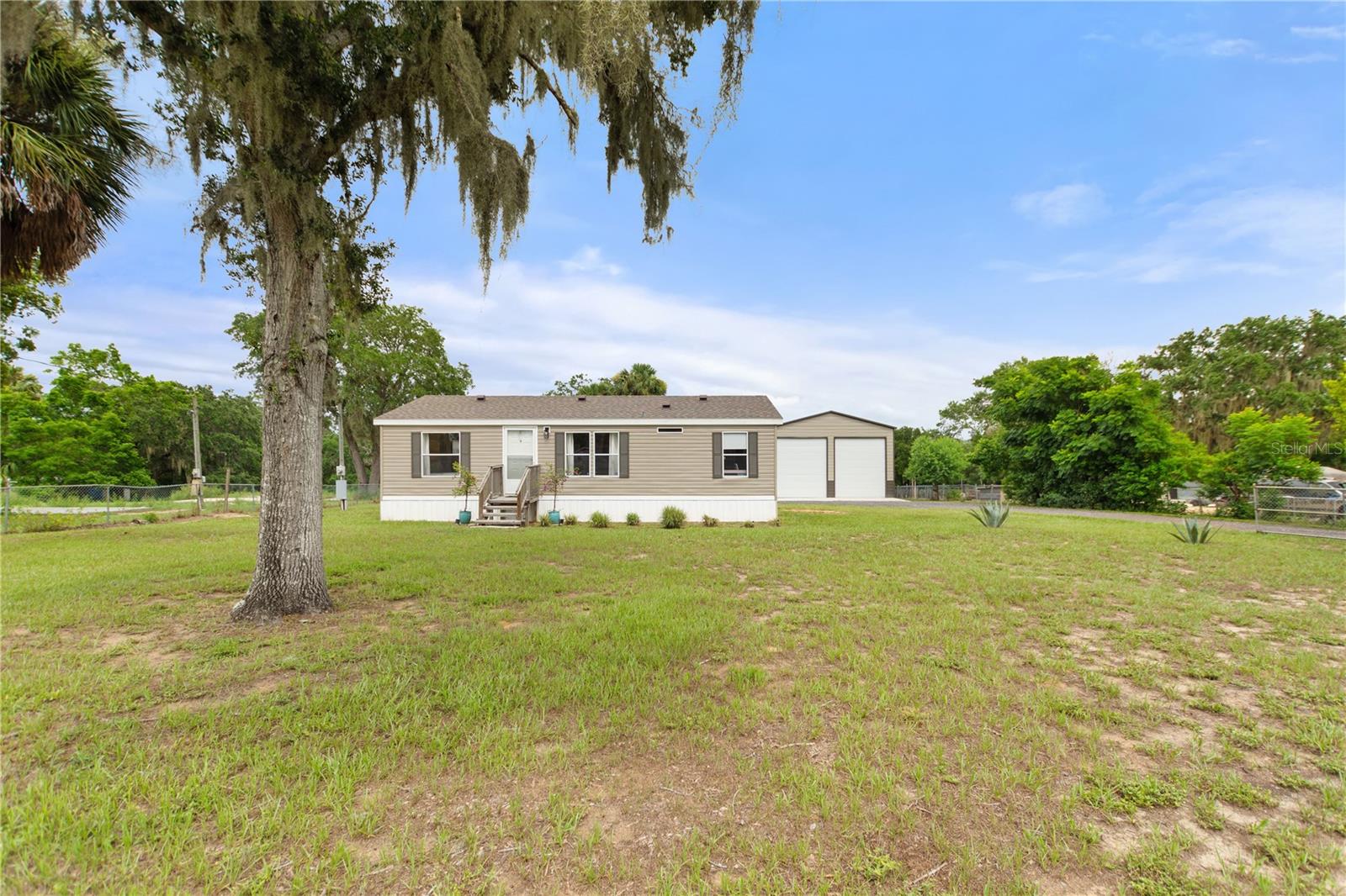Image 2 of 84 For 1208 Varner Road