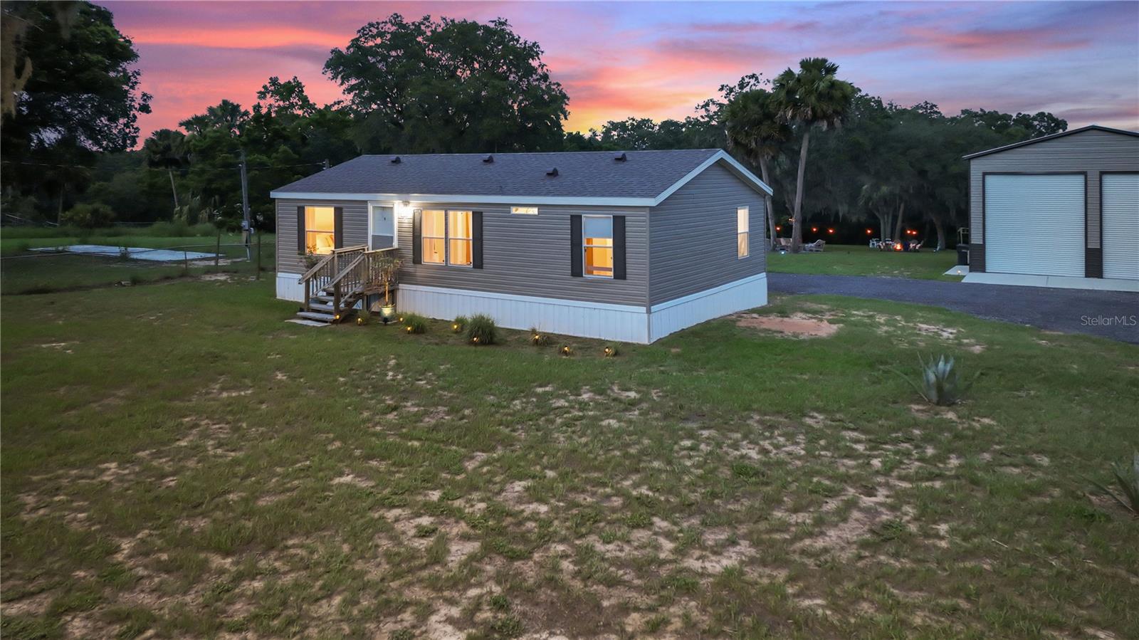 Image 67 of 84 For 1208 Varner Road