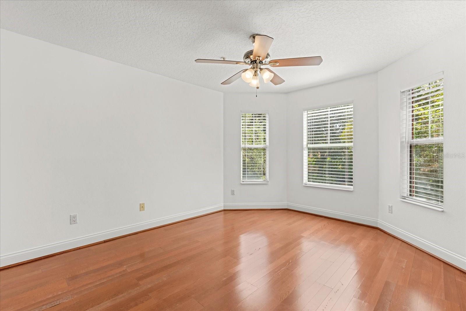 Image 20 of 32 For 7348 Regina Way