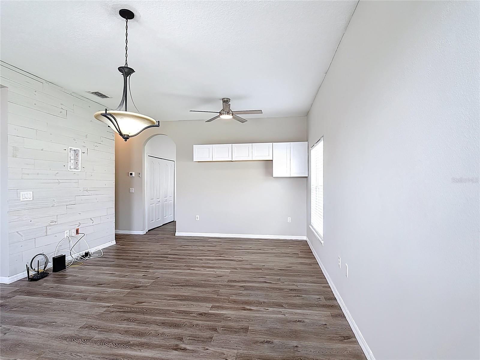 Image 8 of 43 For 799 Hacienda Circle