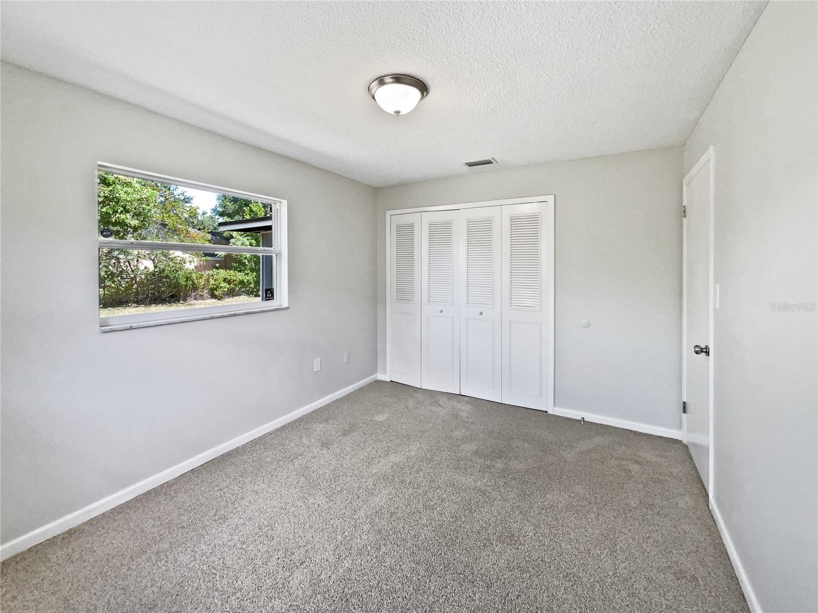 Image 18 of 21 For 2607 Castle Oak Avenue