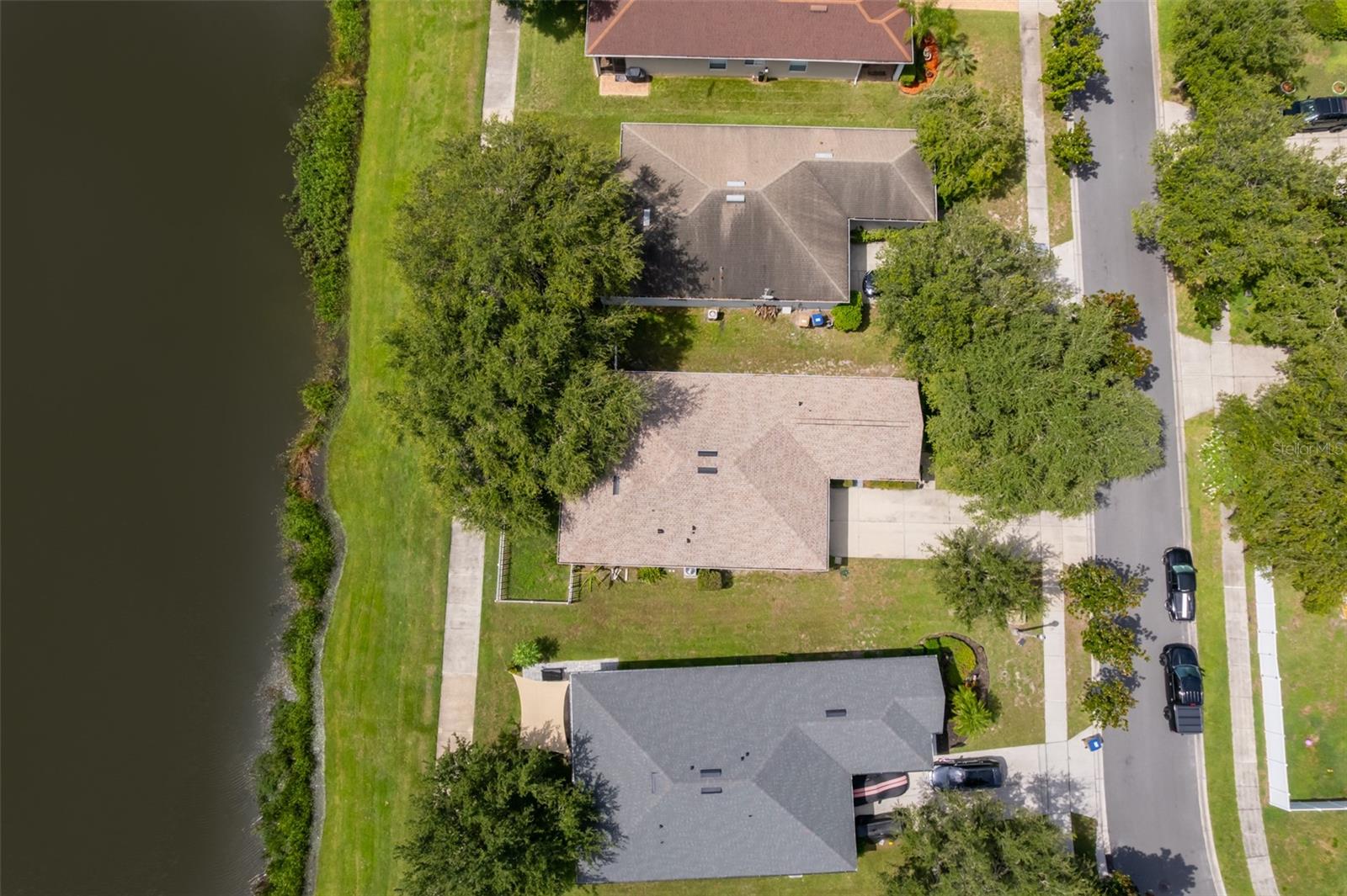 Image 4 of 33 For 2209 Granger Avenue