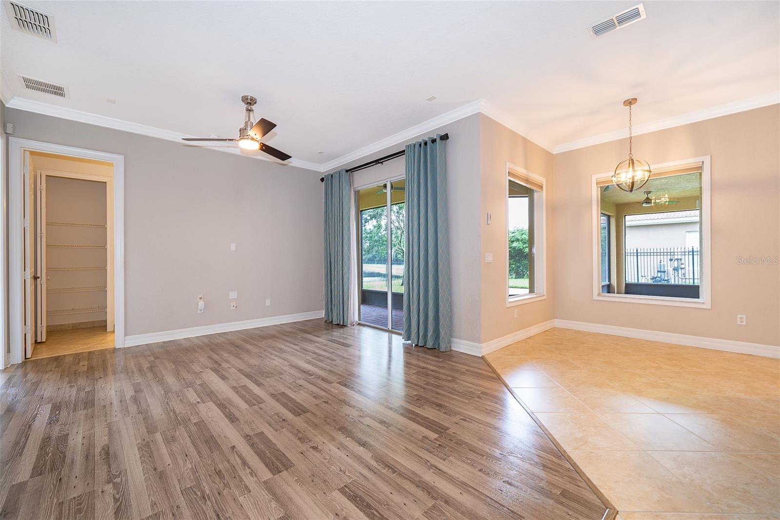 Image 18 of 43 For 2258 Rickover Place