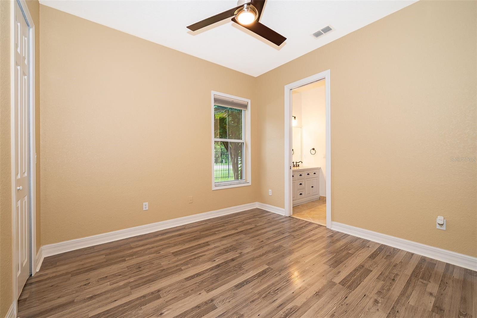 Image 28 of 43 For 2258 Rickover Place