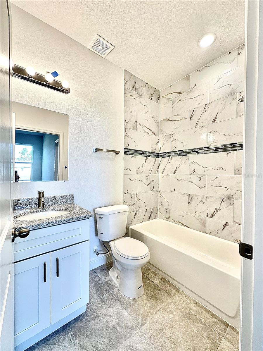 Image 36 of 43 For 10984 G Martinelli Boulevard