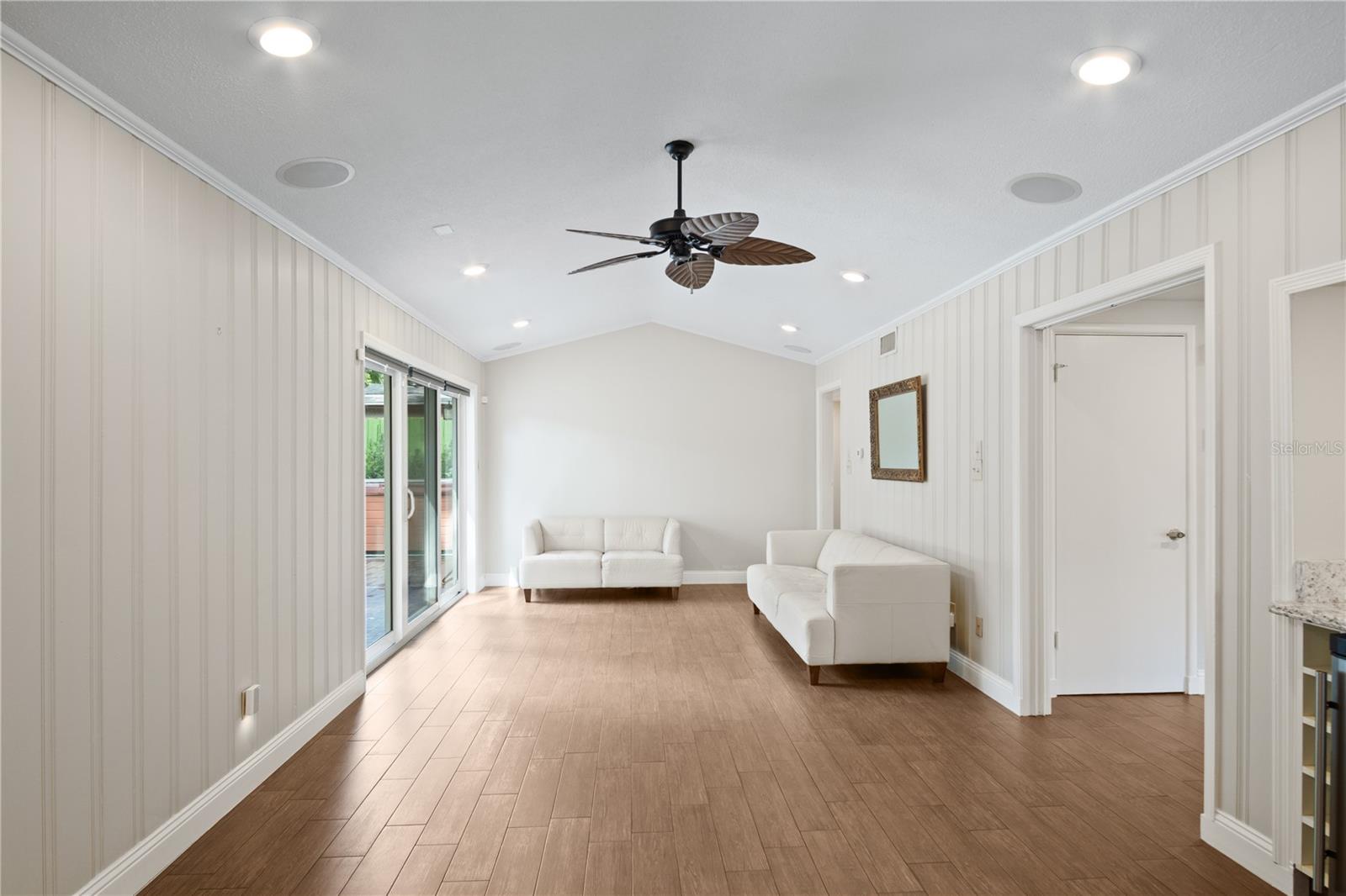 Image 14 of 50 For 1228 Spring Lake Drive