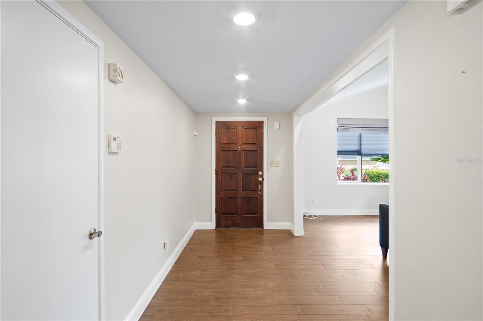 Image 7 of 50 For 1228 Spring Lake Drive