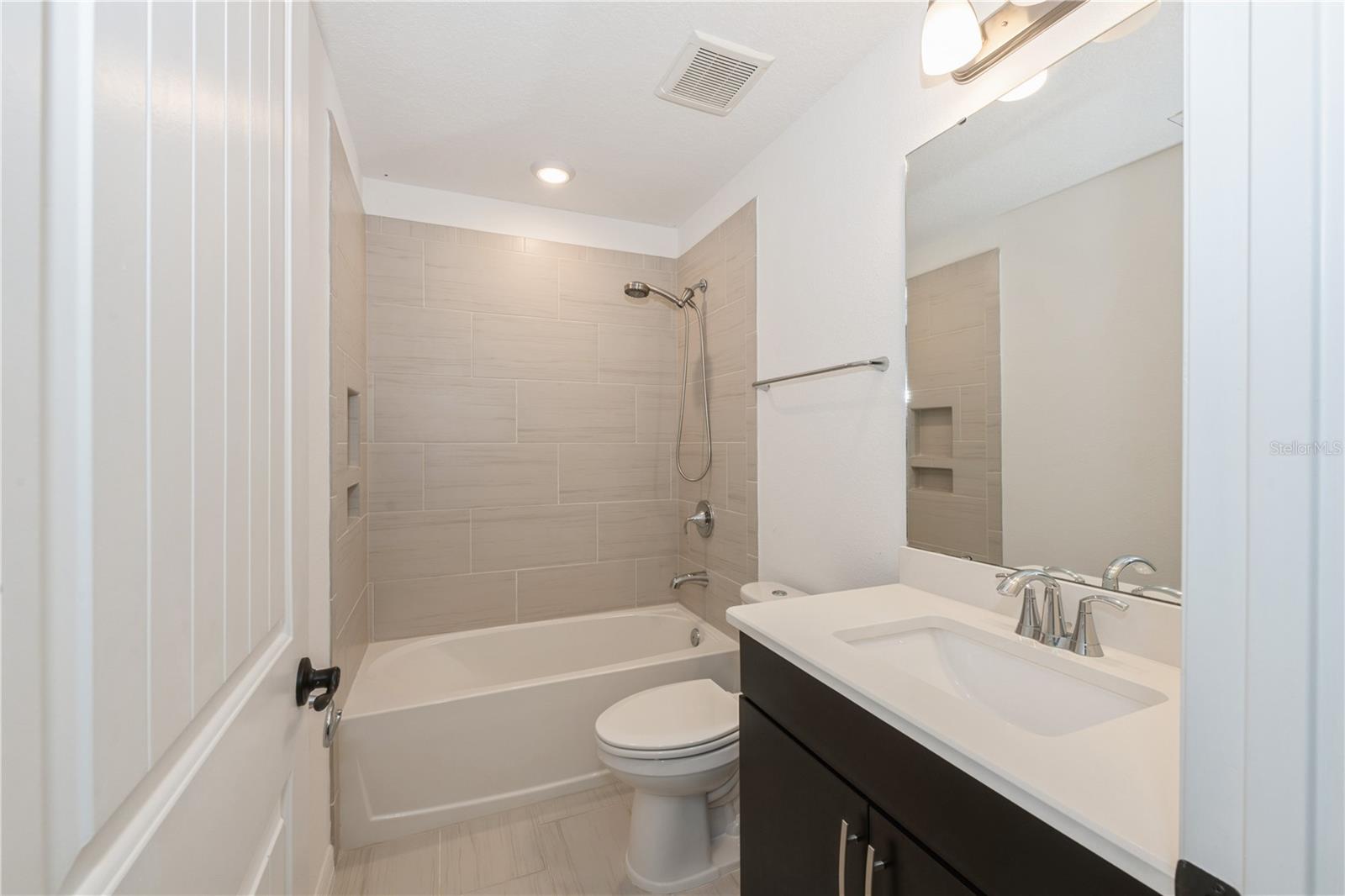 Image 25 of 46 For 1219 Bristol Oaks Way