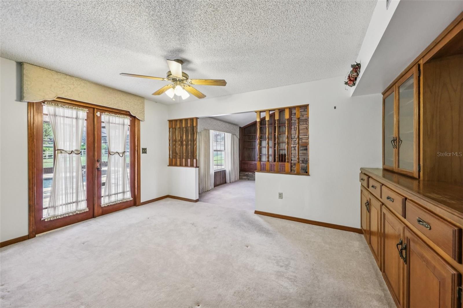 Image 17 of 83 For 7017 Slate Street