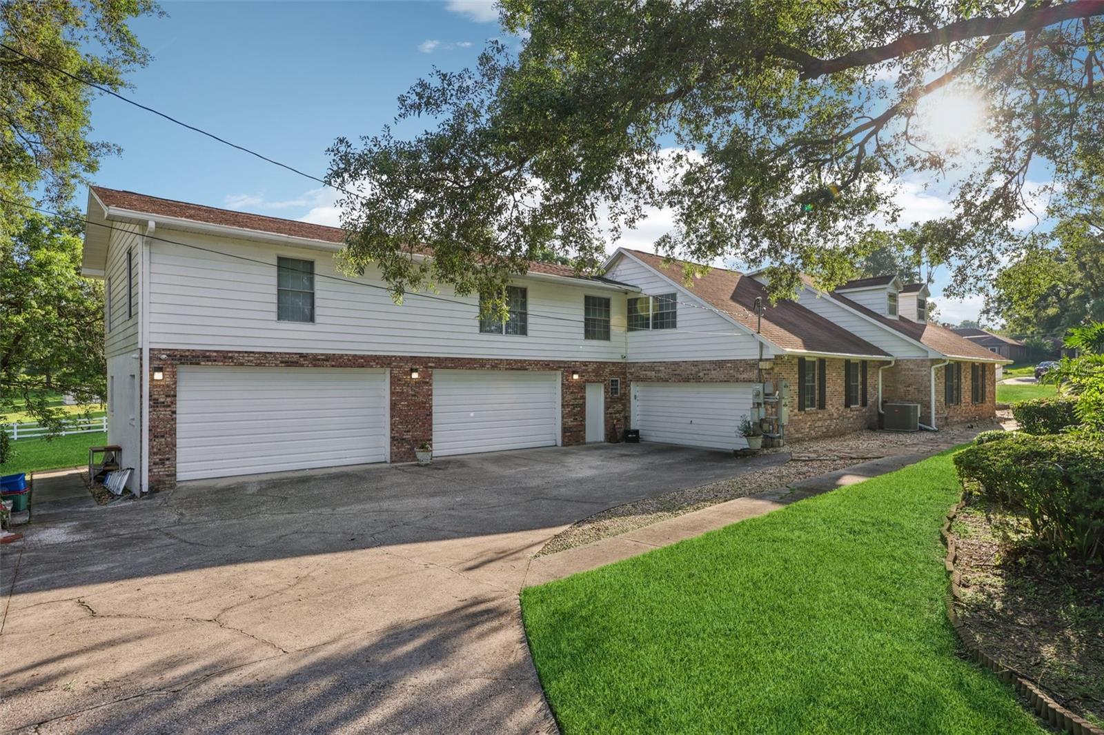 Image 7 of 83 For 7017 Slate Street