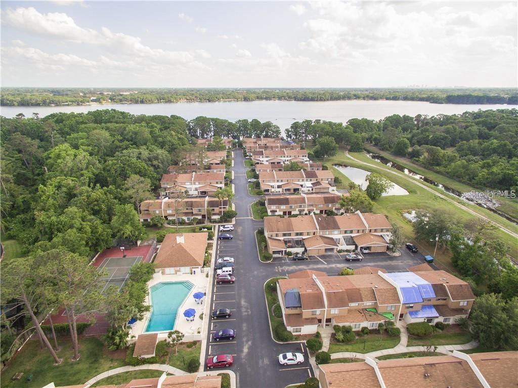 Image 33 of 49 For 174 Lago Vista Boulevard