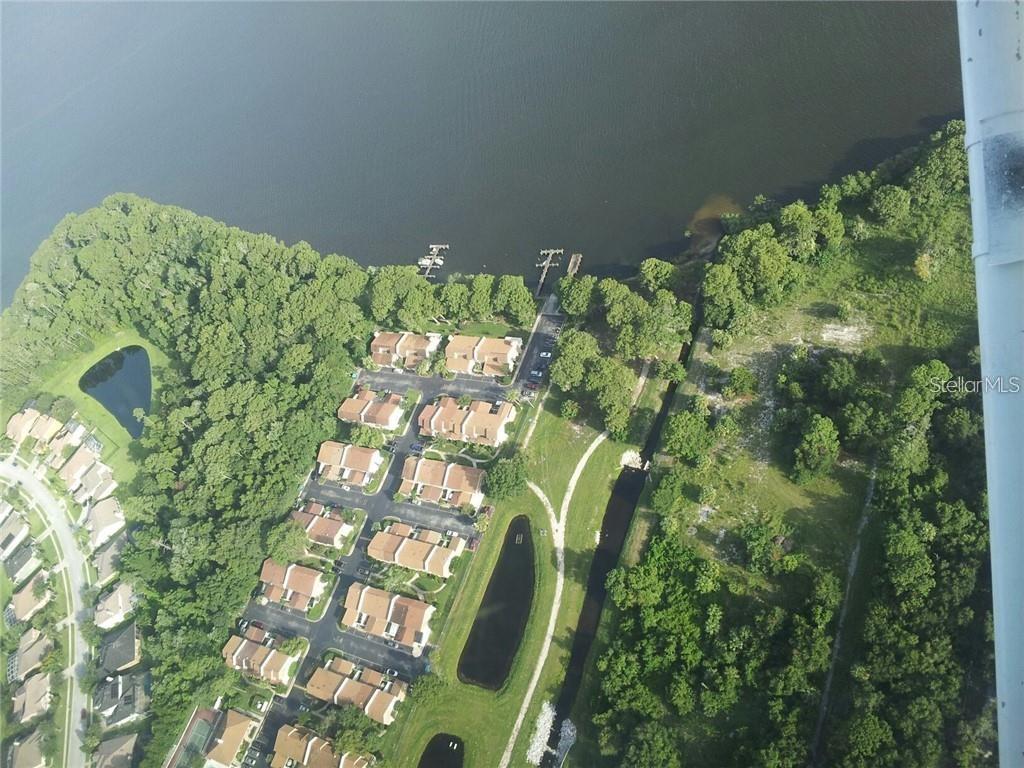 Image 34 of 49 For 174 Lago Vista Boulevard