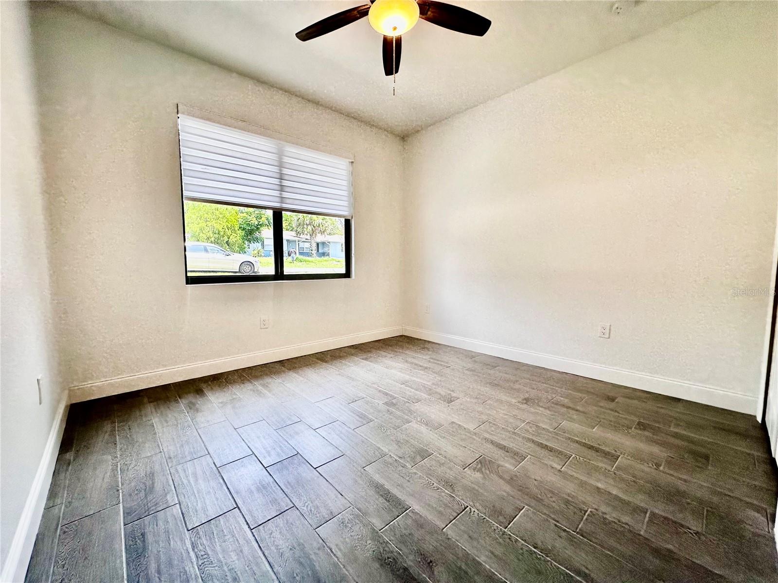 Image 21 of 24 For 774 9th Street