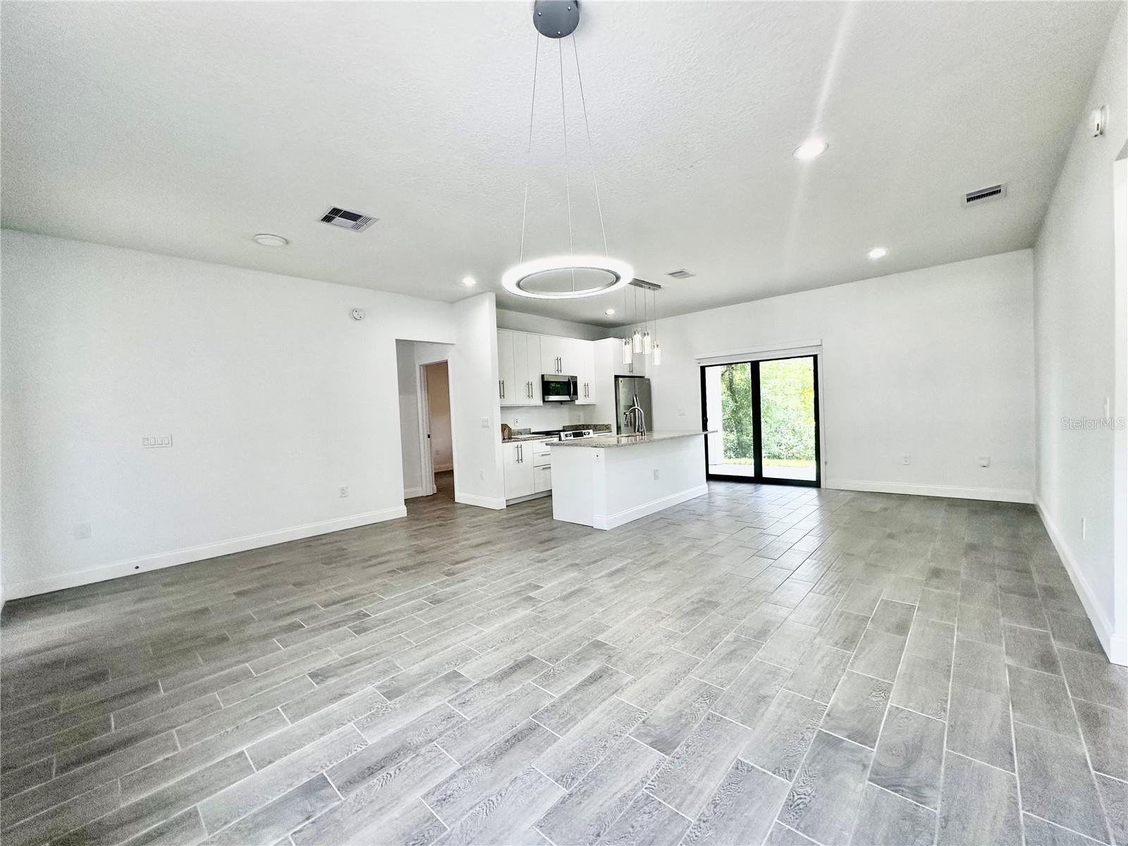 Image 4 of 24 For 774 9th Street
