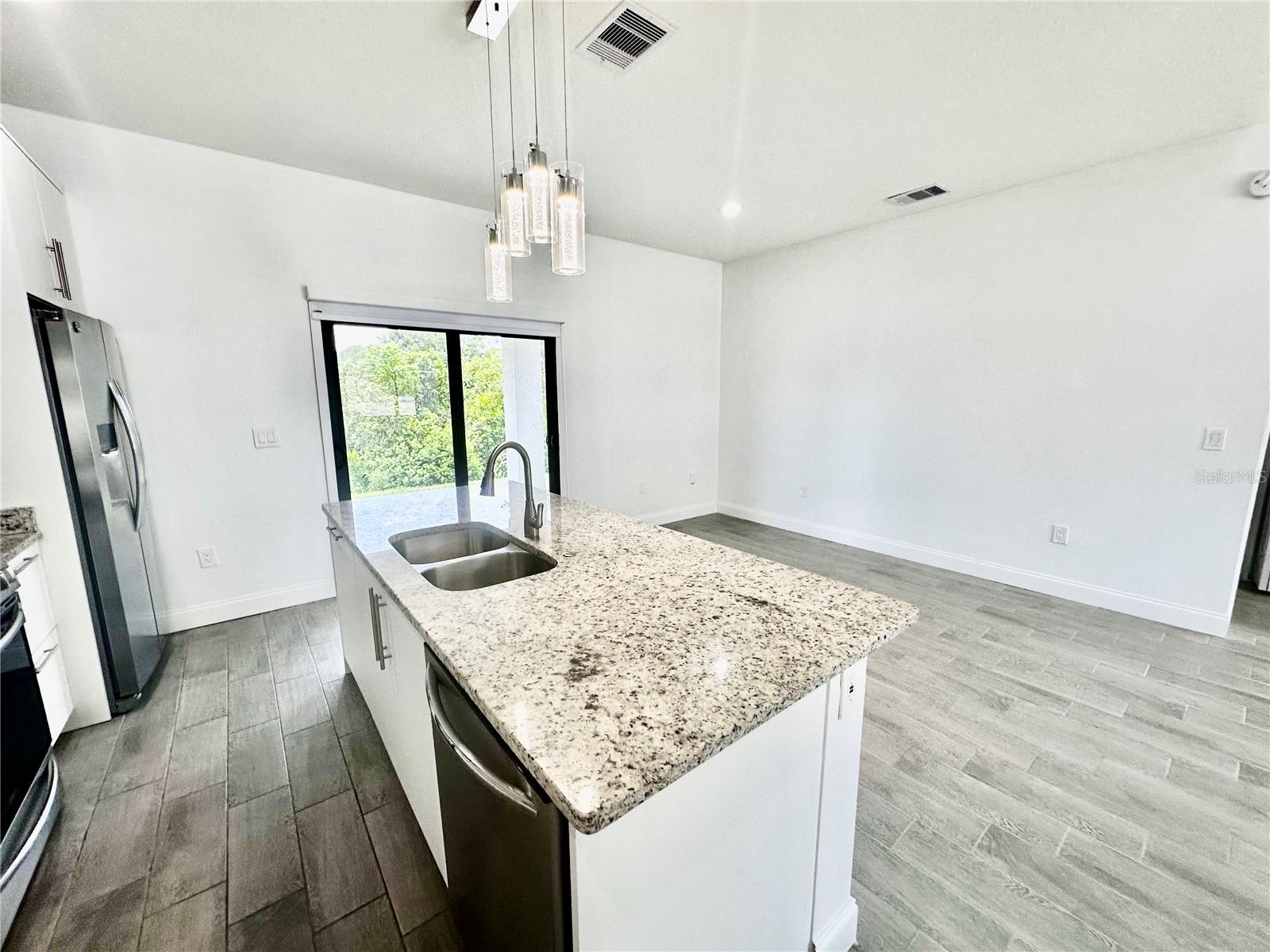 Image 9 of 24 For 774 9th Street