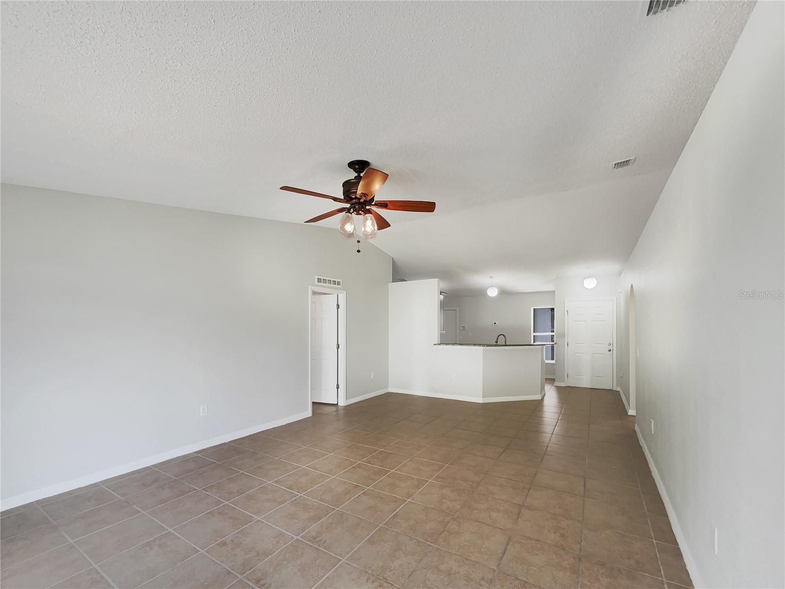 Image 3 of 24 For 1726 Sunset Ridge Drive