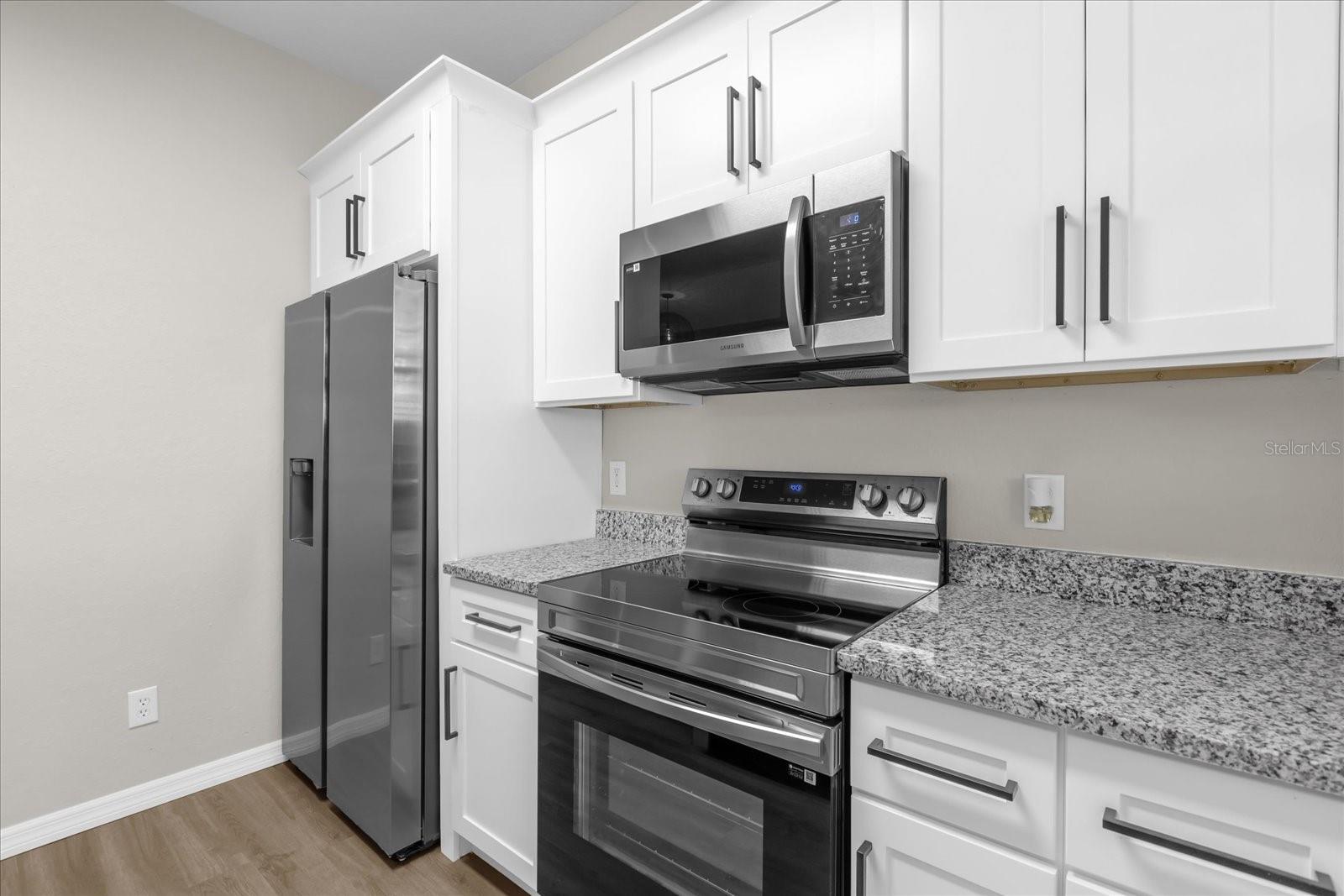Image 11 of 58 For 2020 Calabria Avenue
