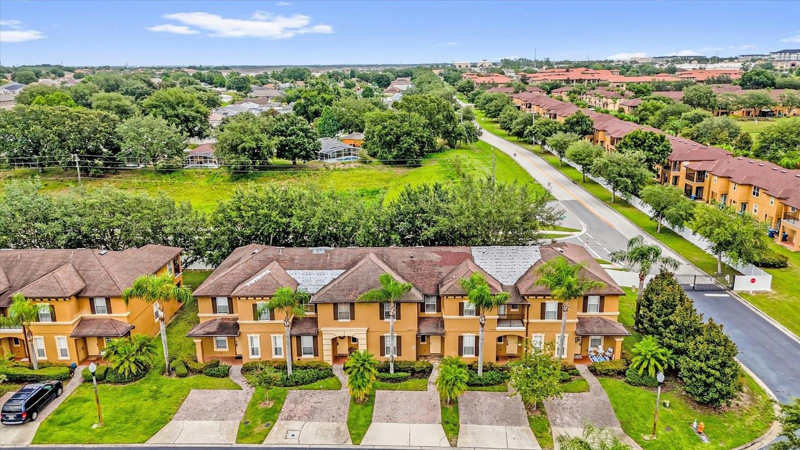 Image 38 of 58 For 2020 Calabria Avenue