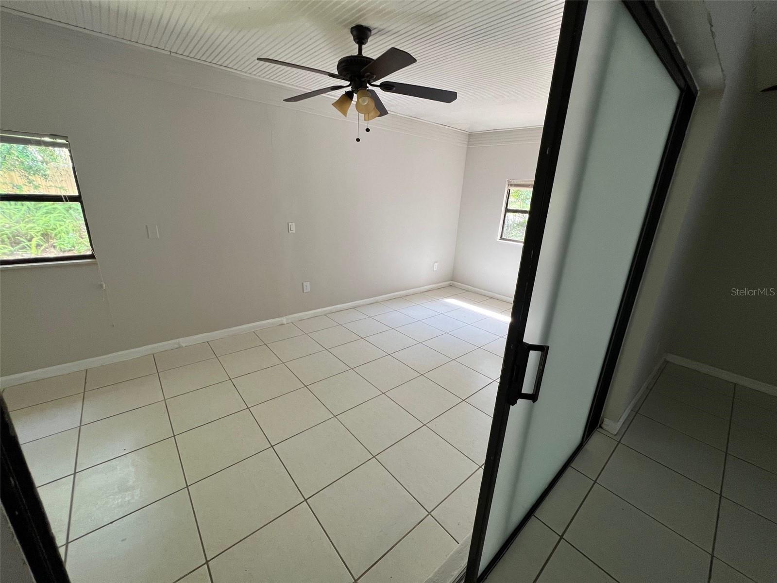 Image 11 of 18 For 702 Shepard Court