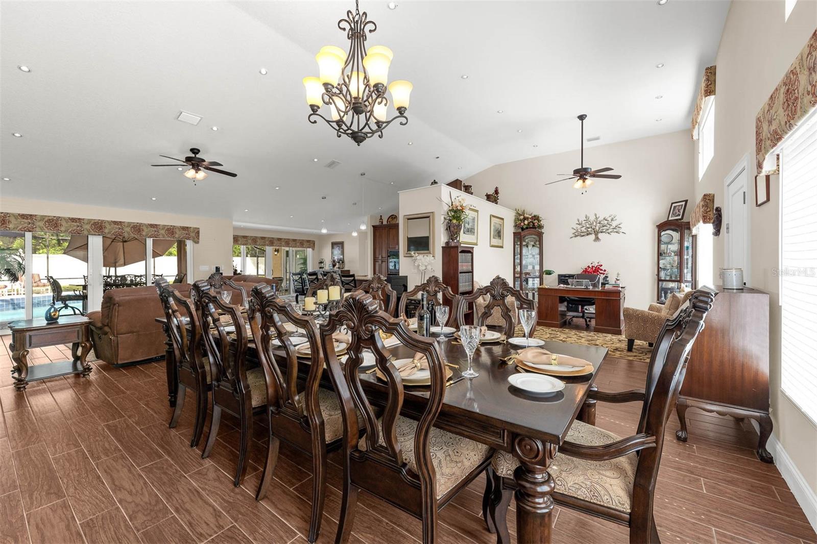 Image 11 of 72 For 9342 Bay Vista Estates Boulevard