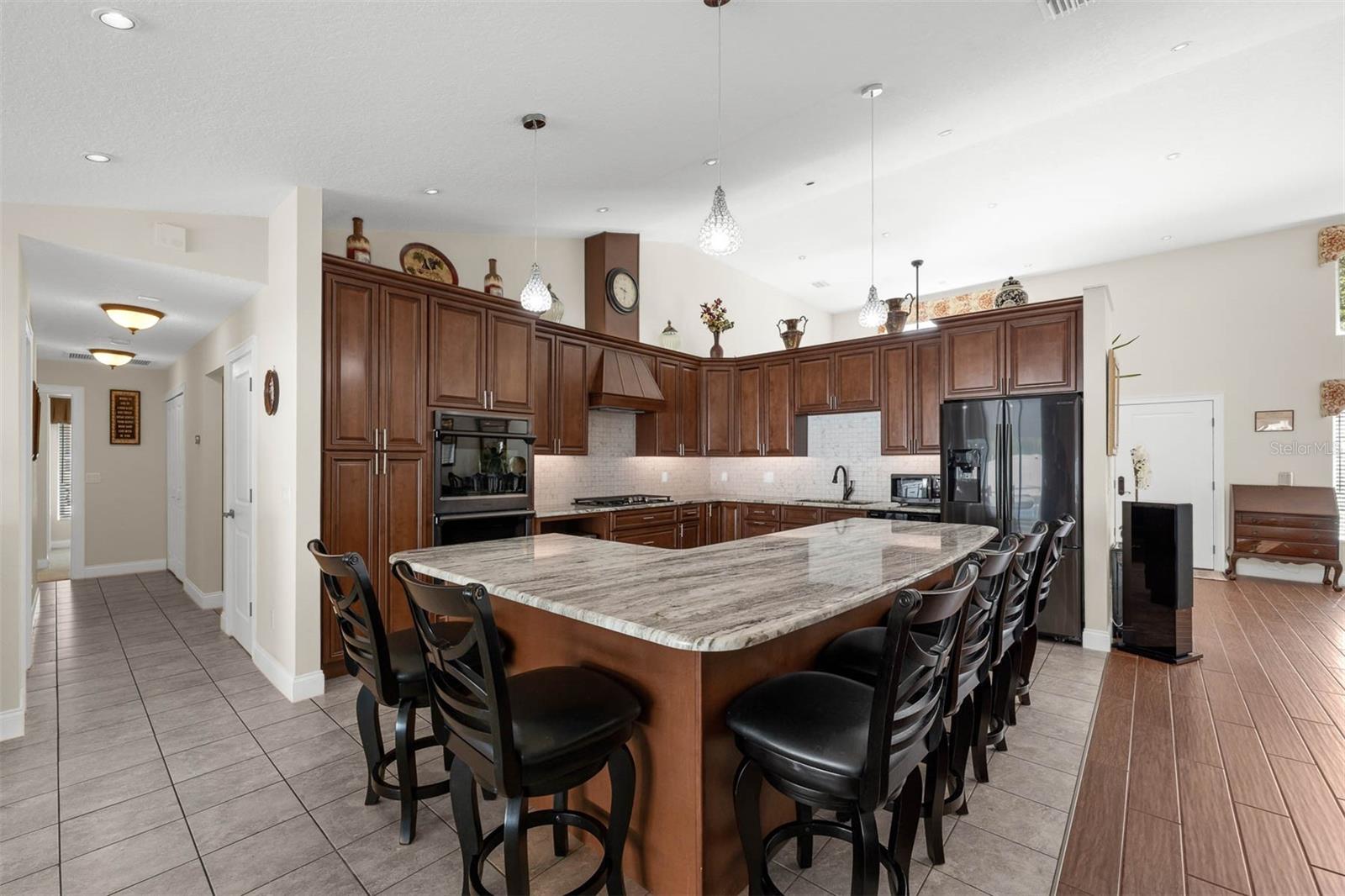Image 19 of 72 For 9342 Bay Vista Estates Boulevard