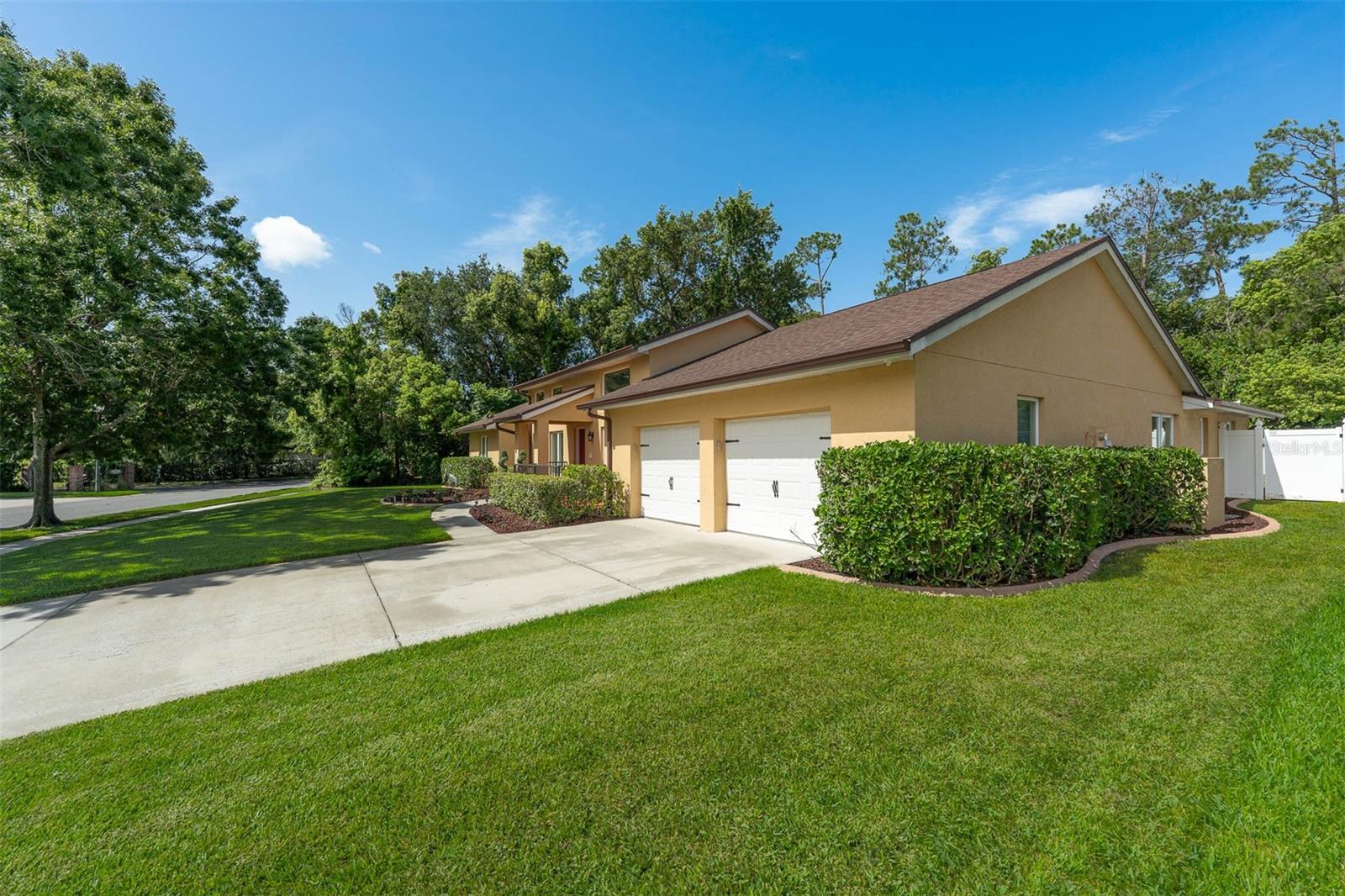 Image 4 of 72 For 9342 Bay Vista Estates Boulevard