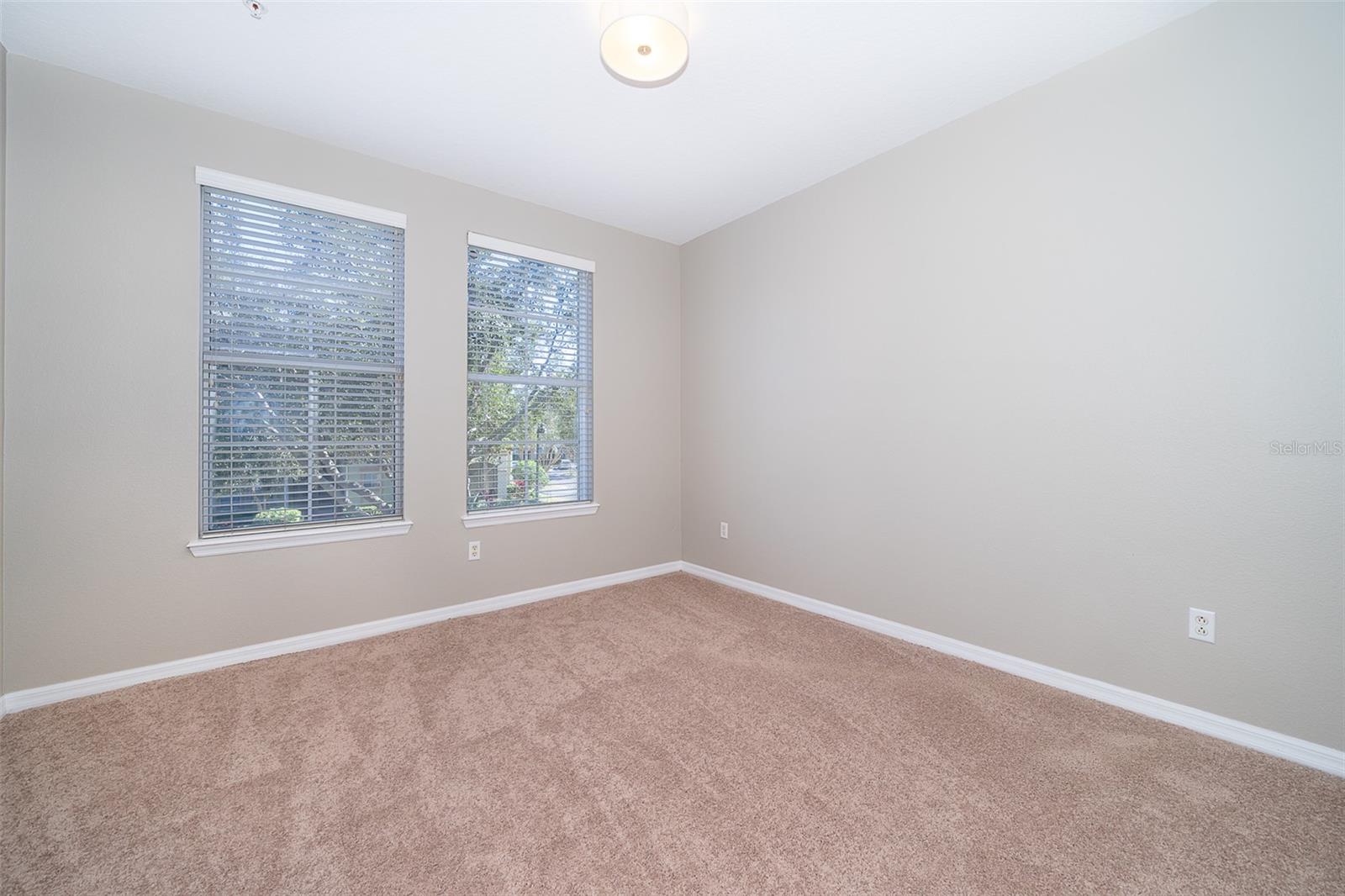 Image 19 of 24 For 11565 Mizzon Drive 814