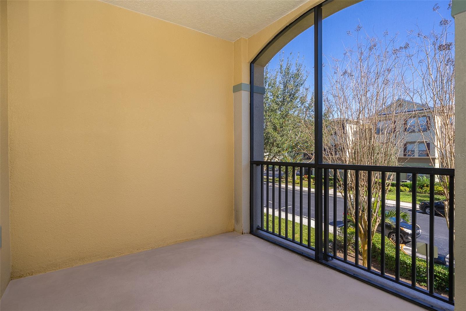 Image 21 of 24 For 11565 Mizzon Drive 814