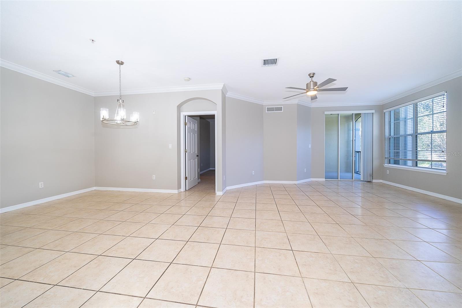 Image 5 of 24 For 11565 Mizzon Drive 814