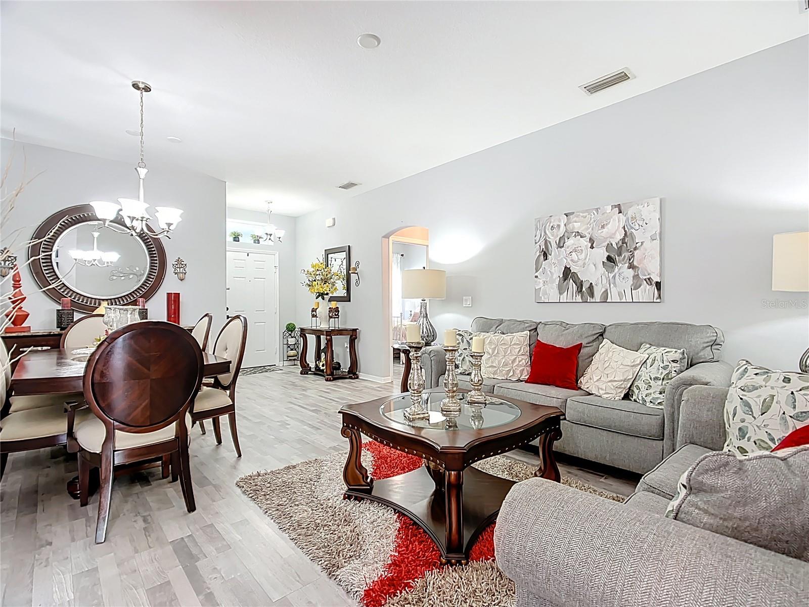 Image 3 of 44 For 5609 Forest Ridge Drive