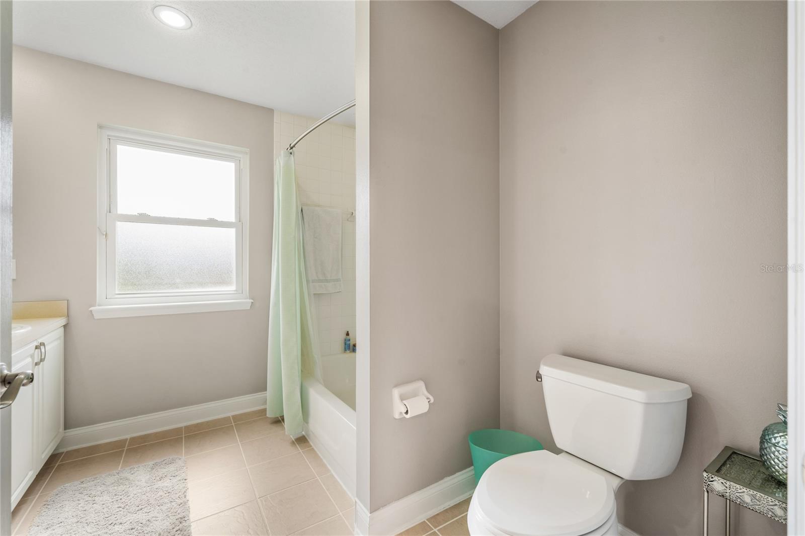 Image 39 of 56 For 3102 Heartleaf Place