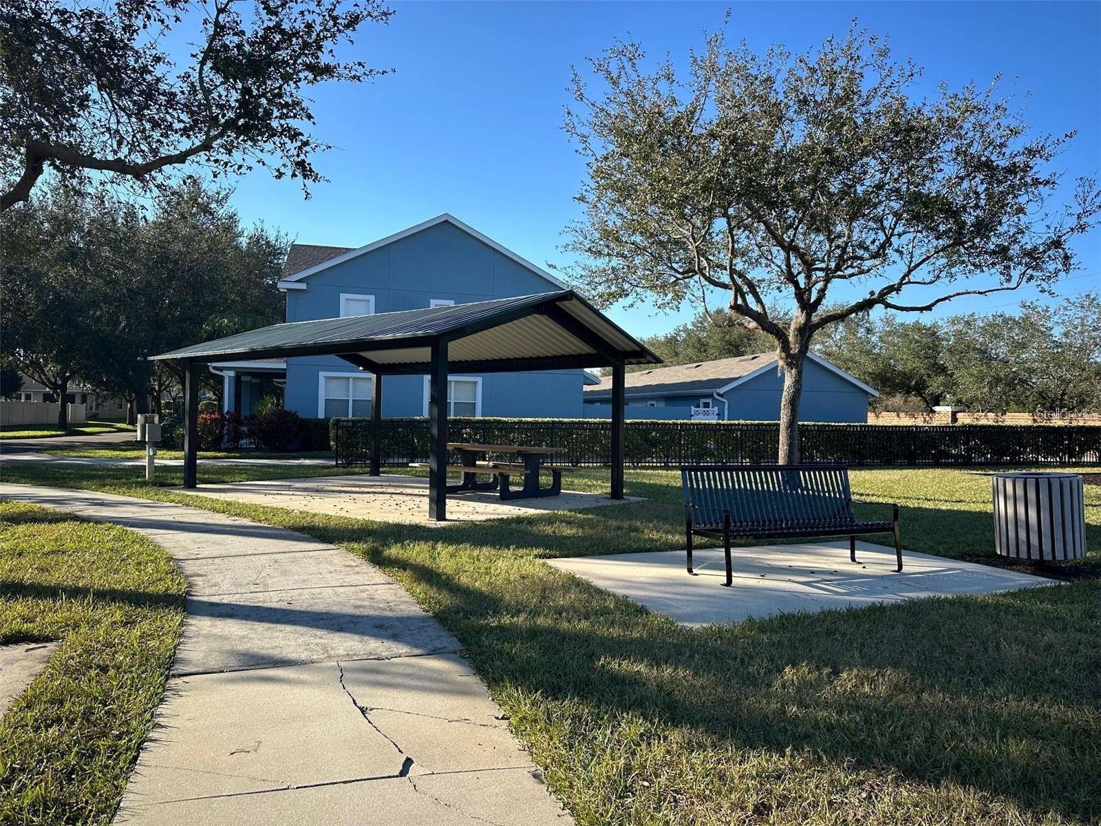 Image 18 of 19 For 8838 Leeland Archer Boulevard