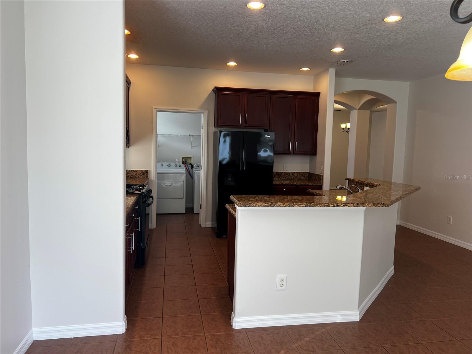 Image 3 of 13 For 8838 Leeland Archer Boulevard