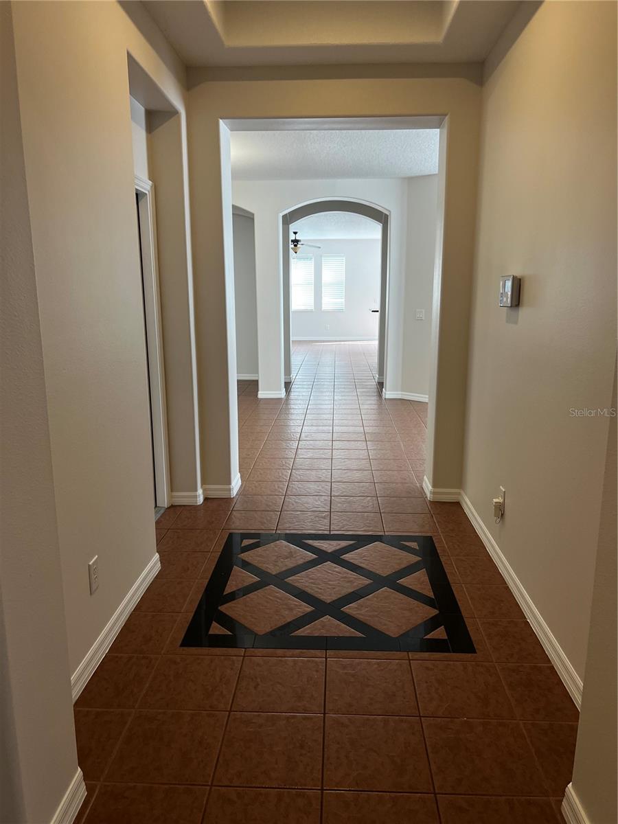 Image 4 of 13 For 8838 Leeland Archer Boulevard