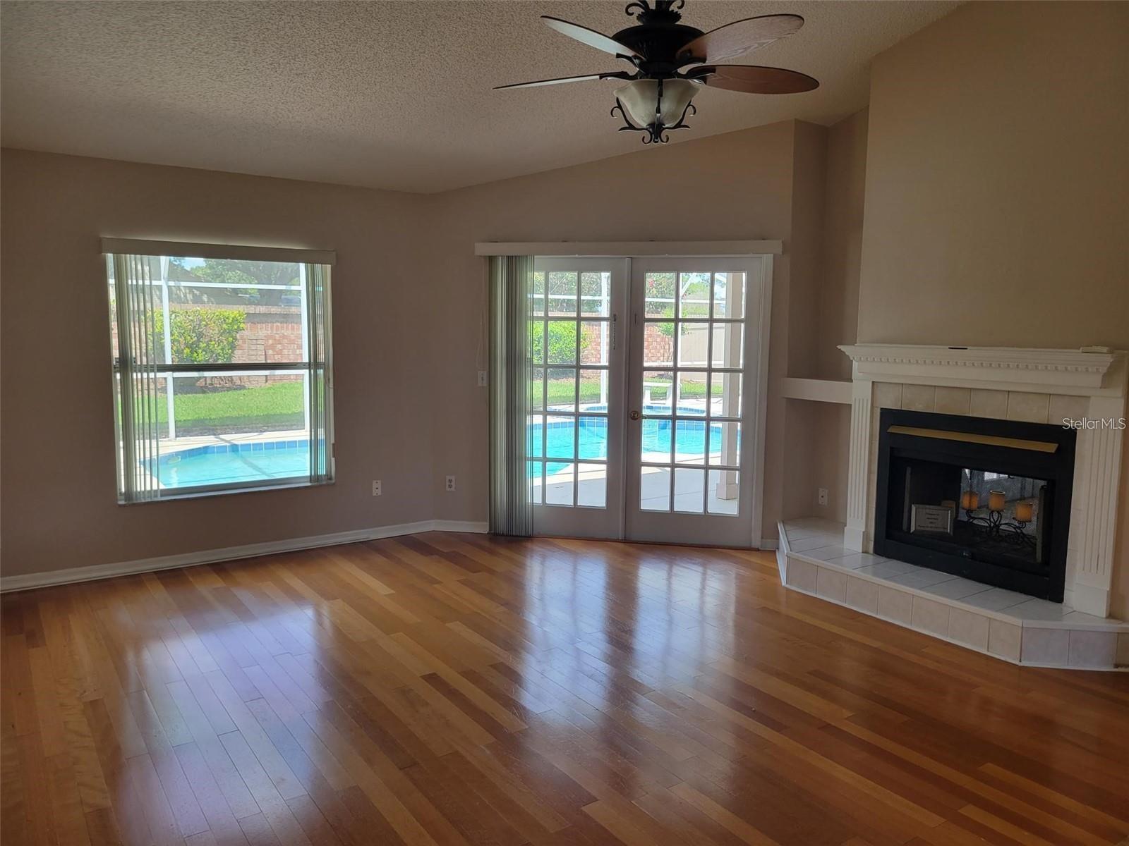 Image 4 of 16 For 2735 Eagle Lake Drive