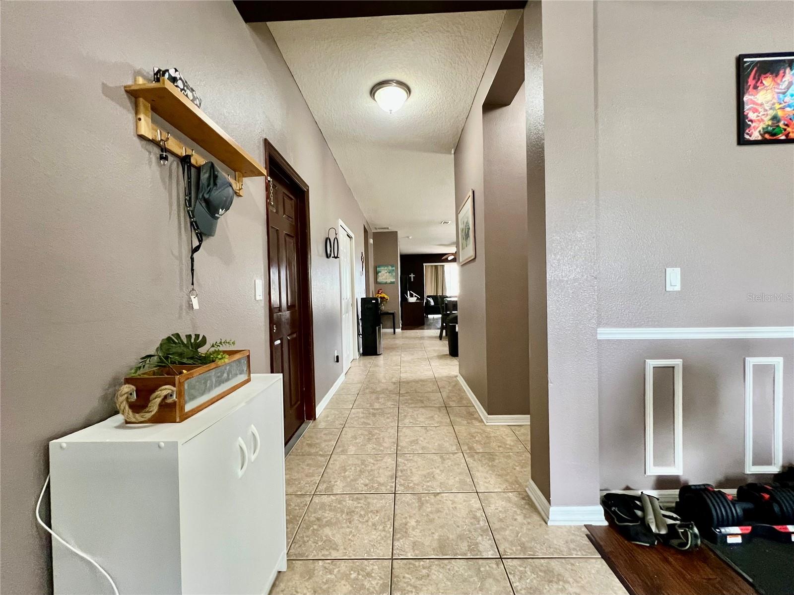 Image 2 of 33 For 724 Parker Den Drive