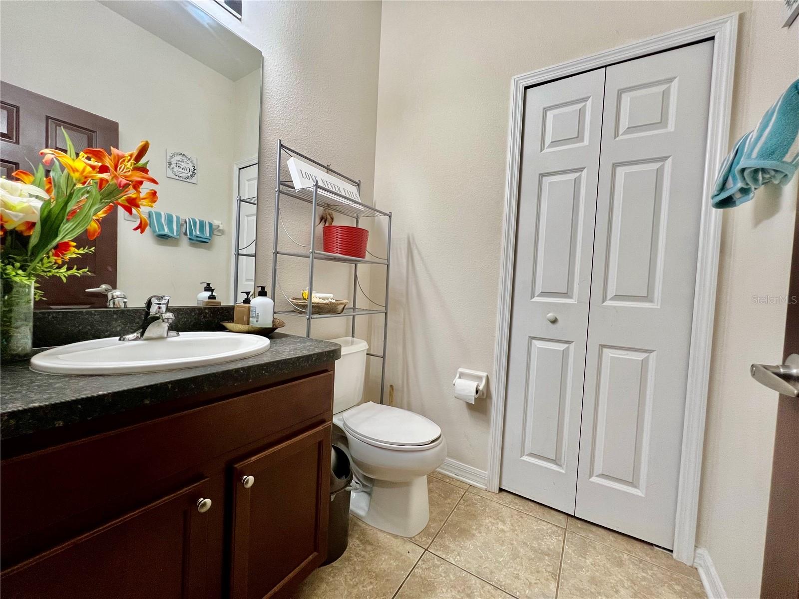 Image 23 of 33 For 724 Parker Den Drive