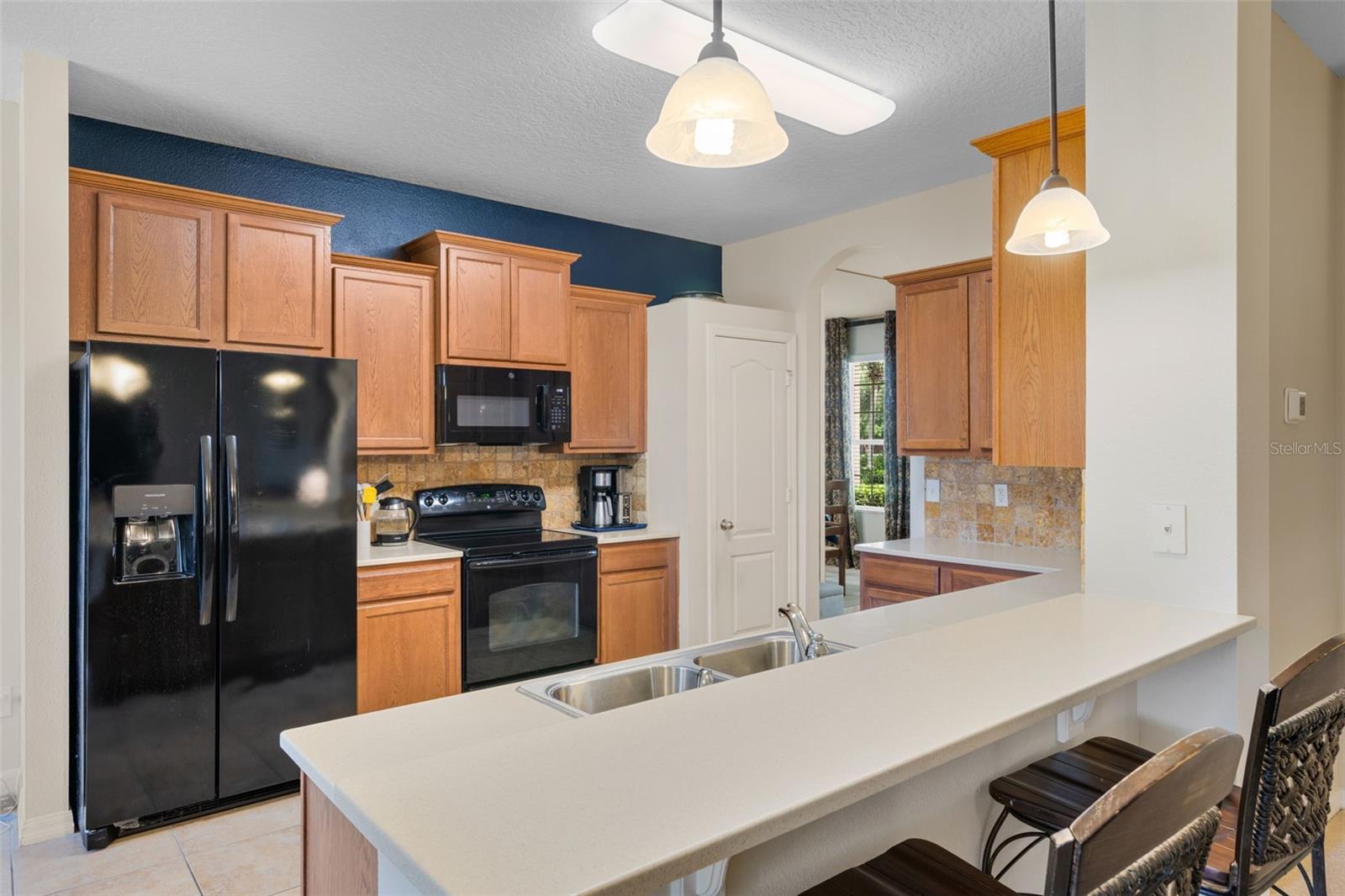 Image 10 of 33 For 629 Mary Paula Drive