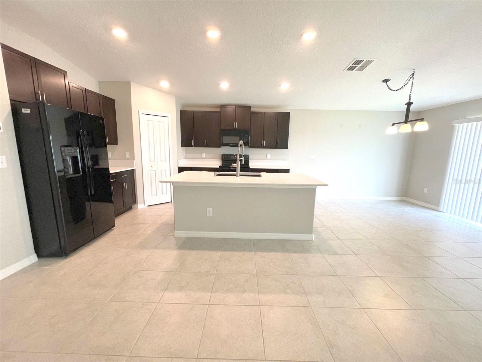 Image 7 of 19 For 5687 Keaton Springs Drive