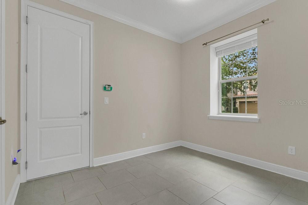 Image 19 of 32 For 14278 Swanley Street